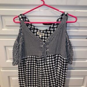 Listicle Black and White Gingham Blouse